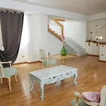Hostel Movida Μπάρι
