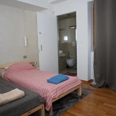 Movida Hostel Bari