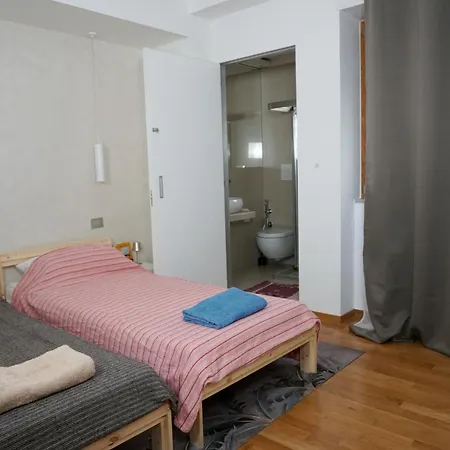 Movida Hostel Bari