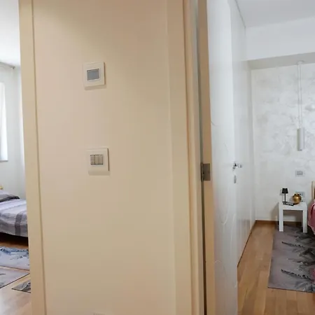 Hostel Movida